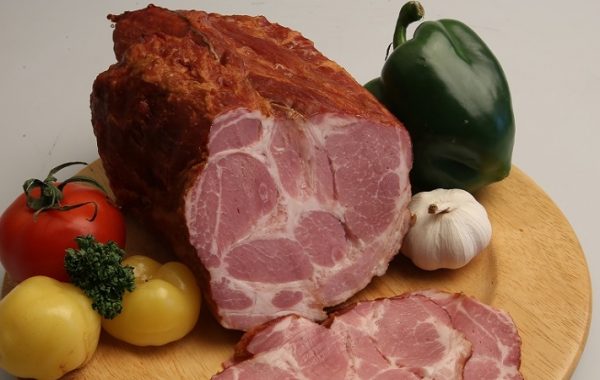 Údená krkovička bez kosti VB 1705
